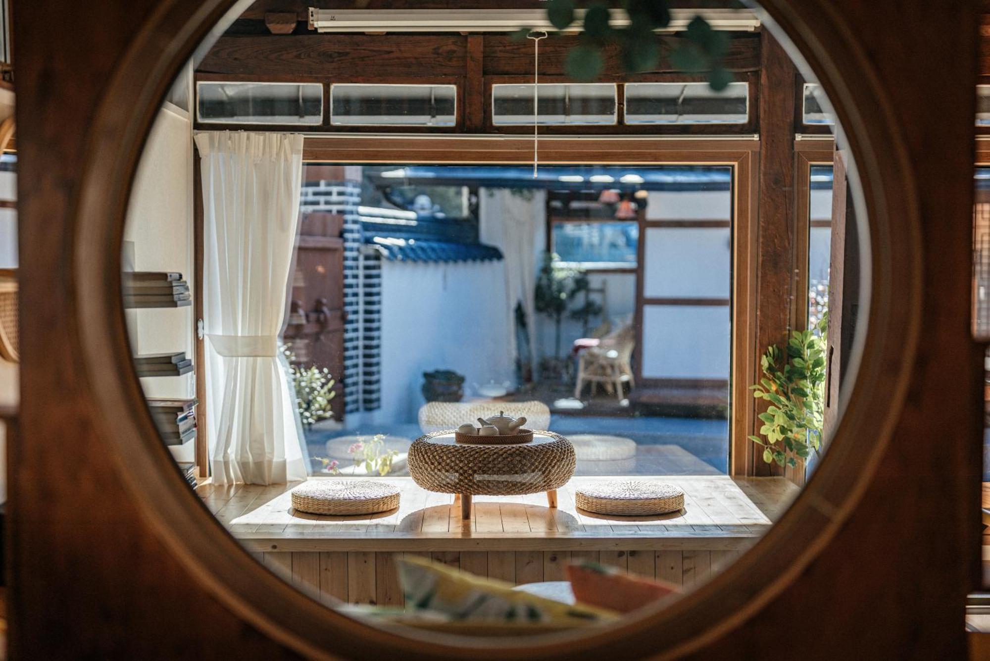 And Spring Hotel Jeonju Exterior photo